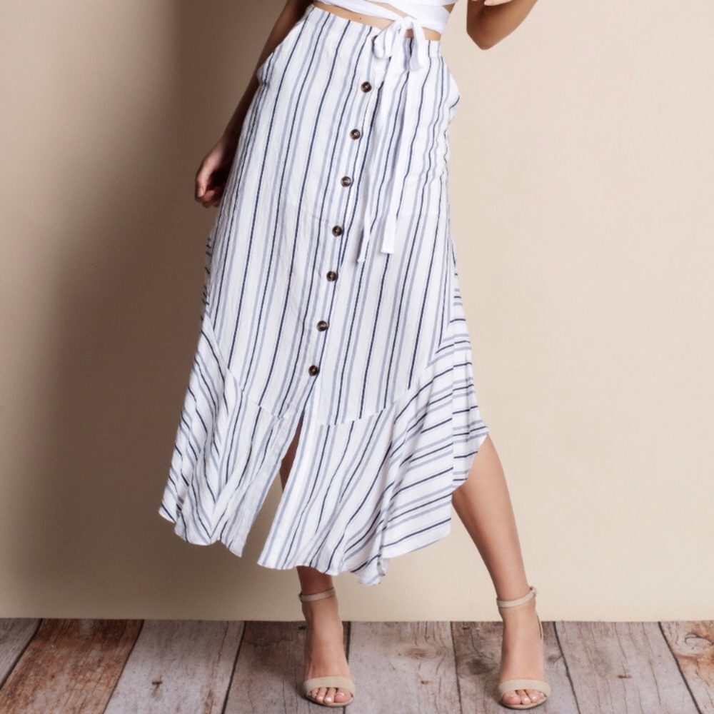 All those ruffles skirt